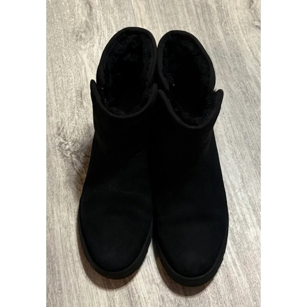 UGG Cory II Black Suede‎ Sheepskin Lined Ankle Wedge Boots 1012497 Womens 7